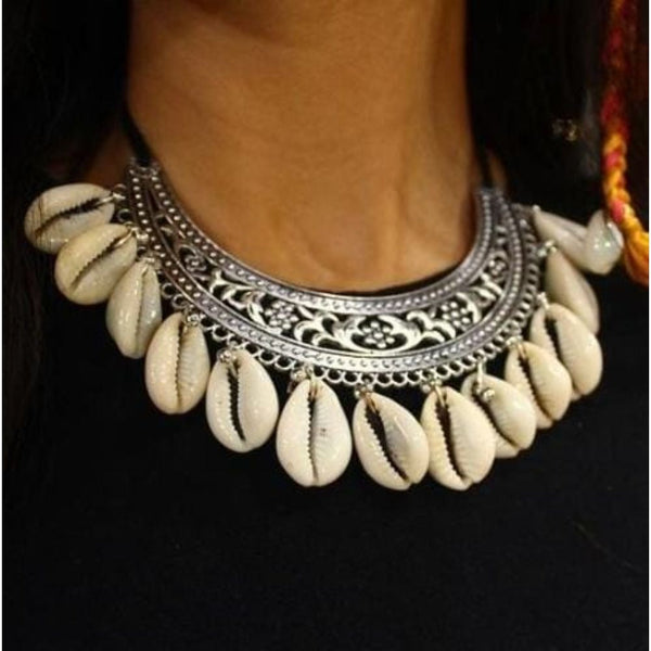 Akruti Collection Silver Plated Shell Necklace