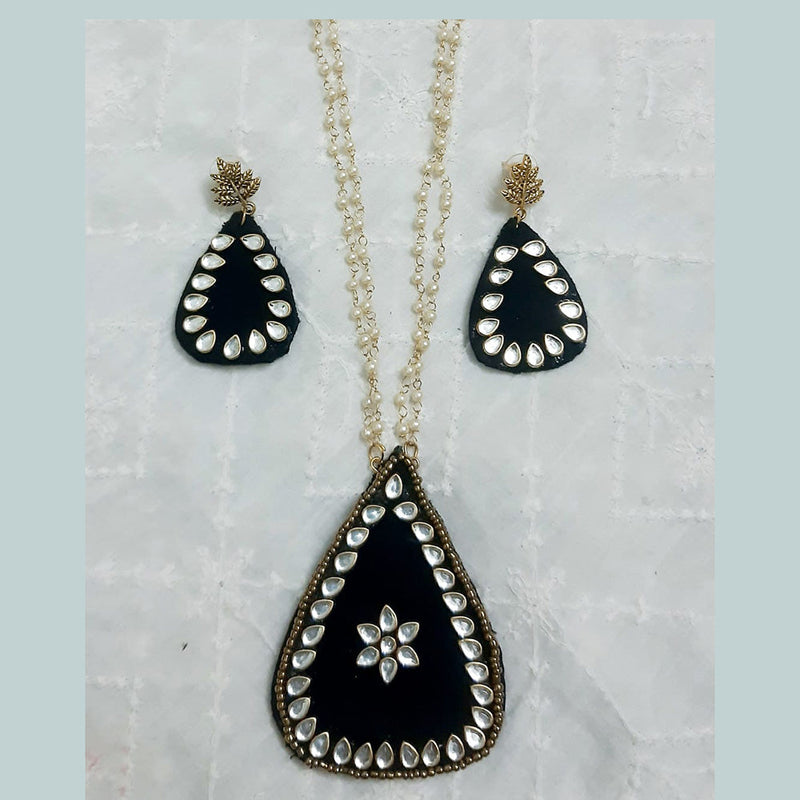 Shrijicreation Handmade Pendant Set