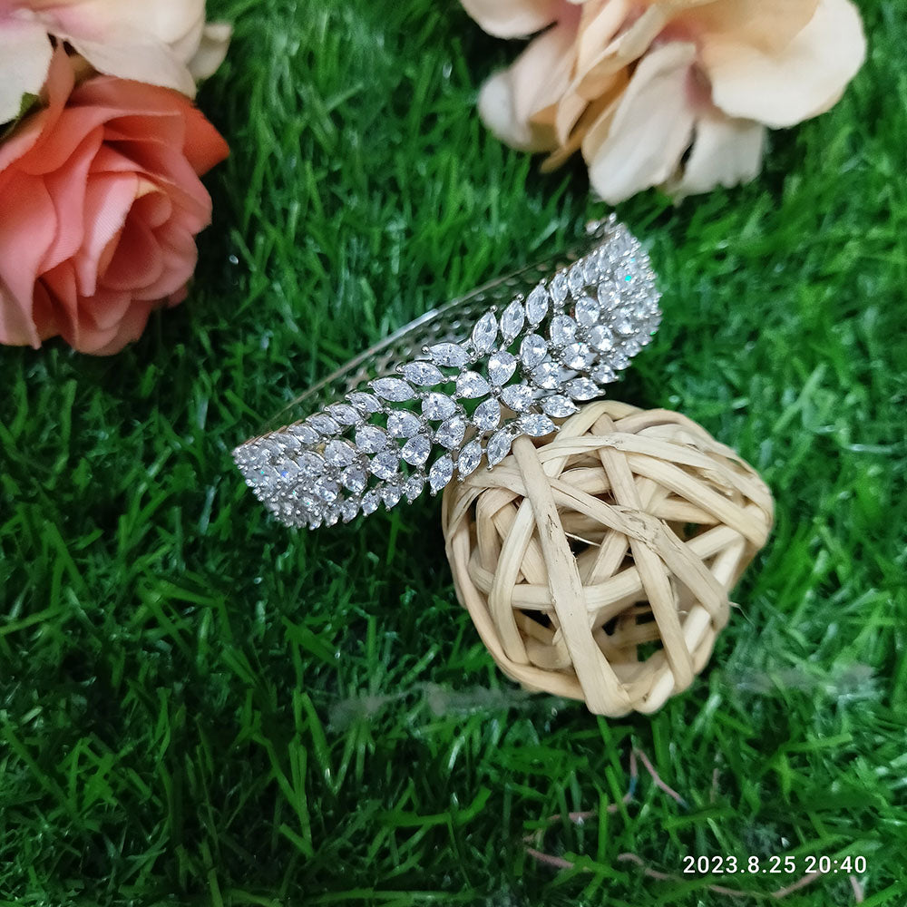Sunflower Fashion Jewellery Rose Gold Plated AD Stone Openable Kada