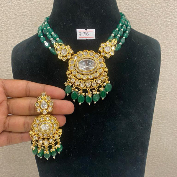 Max Plus Jewels Gold Plated Kundan Stone Necklace Set