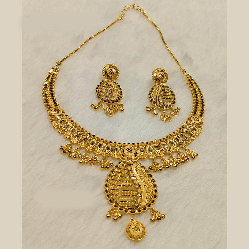 Sunrise Gold  Forming  Necklace Set