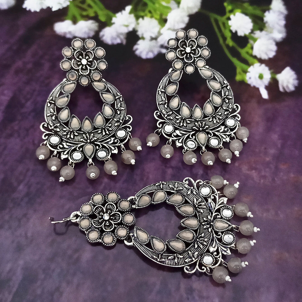 Jinu Arts Oxidised Plated Kundan and Beads Earrings with Maang Tikka