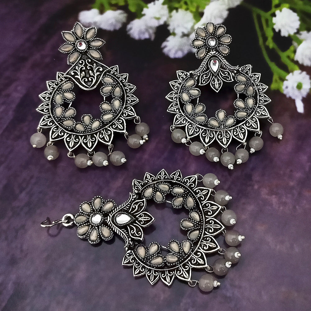 Jinu Arts Oxidised Plated Kundan and Beads Earrings with Maang Tikka