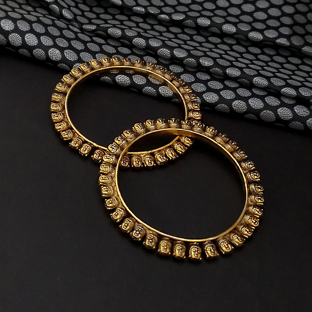 Urthn Gold Plated Bangles Set