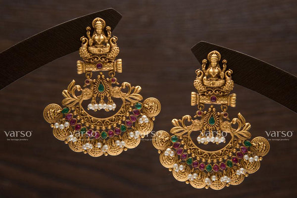 Varso Kempu & Emerald Gold  Alloy Pearl Dangler Earrings  - 211156