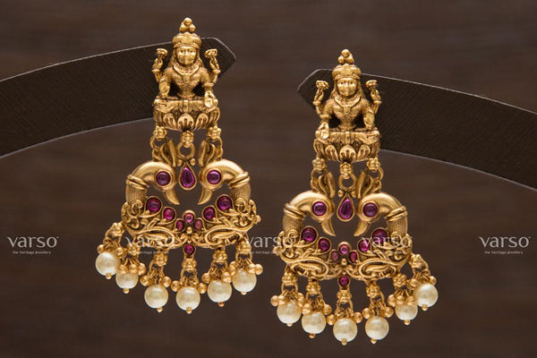 Varso Kempu Gold  Alloy Pearl Dangler Earrings  - 211193