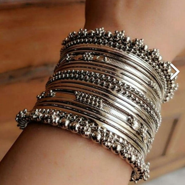 Martina Jewels Pack Of 6 Traditional Oxidized Plated  Bangles Set