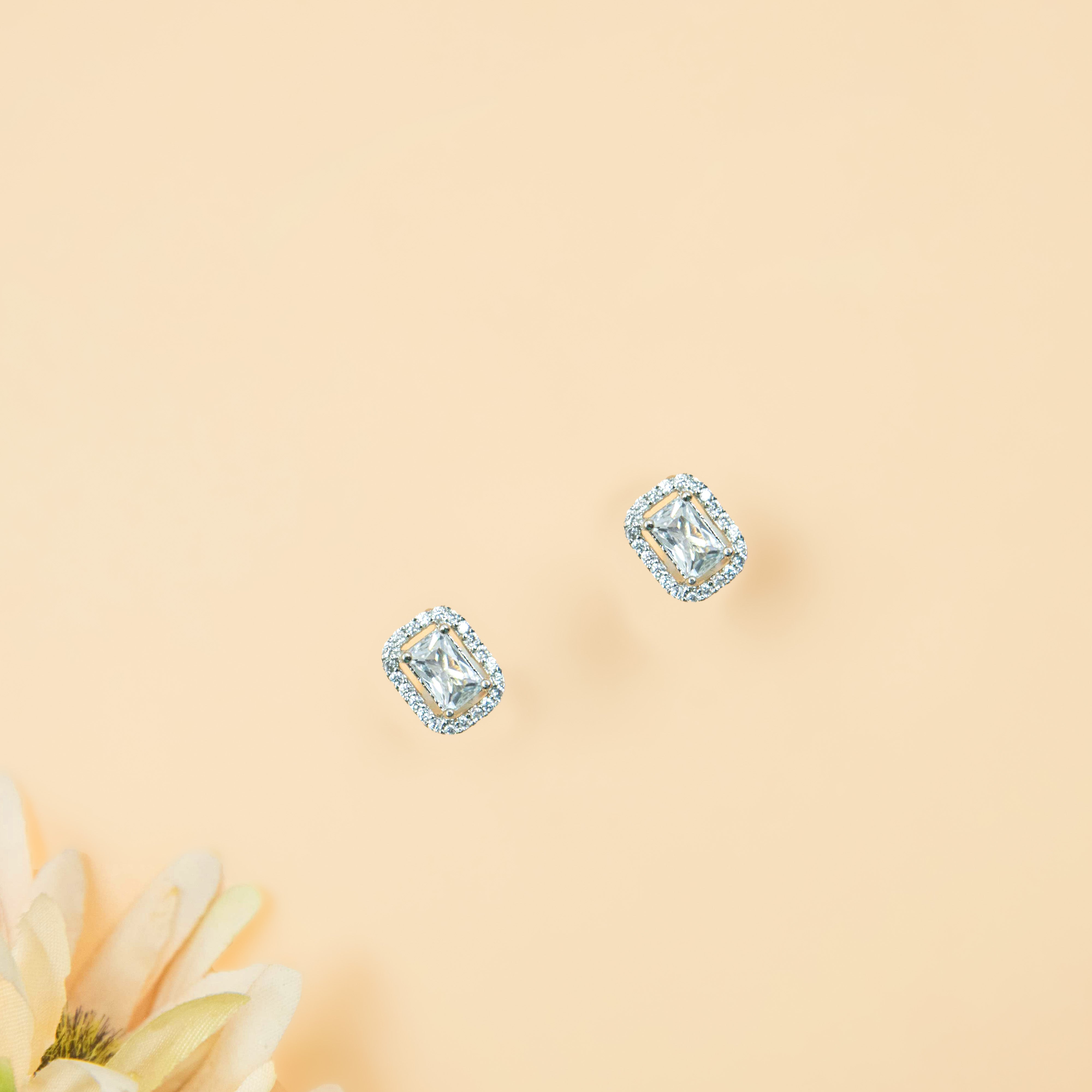 Nipura Classic Vintage Cushion Zircon Earrings