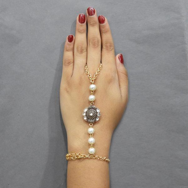 Tip Top Fashions Austrian Stone And Pearl Hand Harness - 1503125