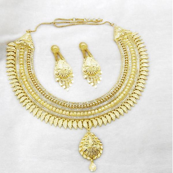 Utkrishtt Forming Gold Plated Copper Necklace Set - 1107848