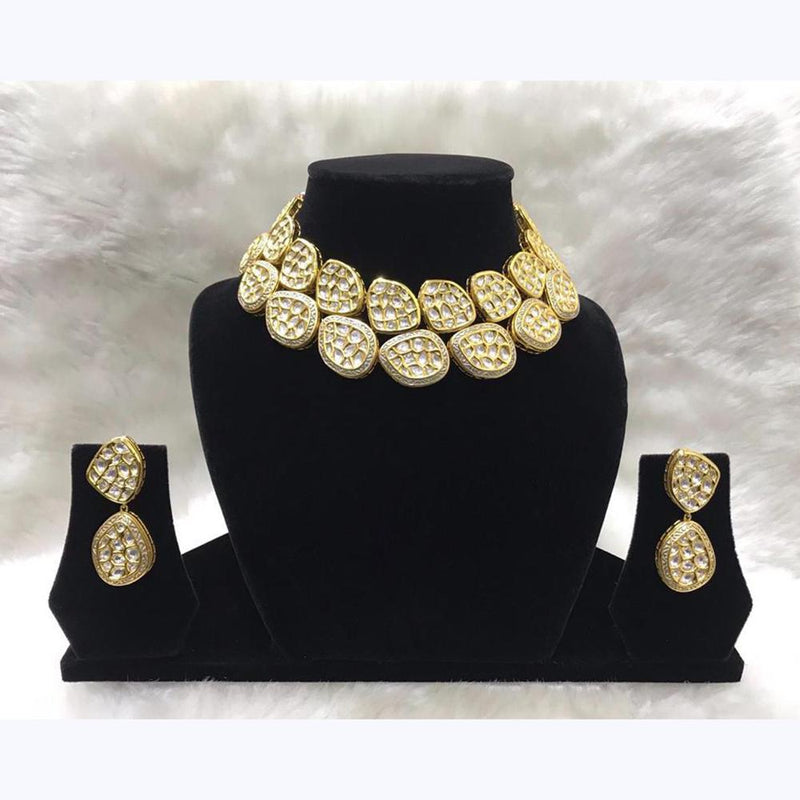 Tarangavi White Kundan Gold Plated Necklace Set - FNV-2001