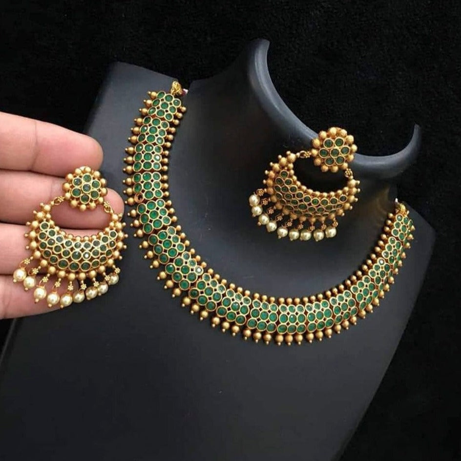 Heera Jewellers Gold Plated Pota Stone Choker Necklace Set