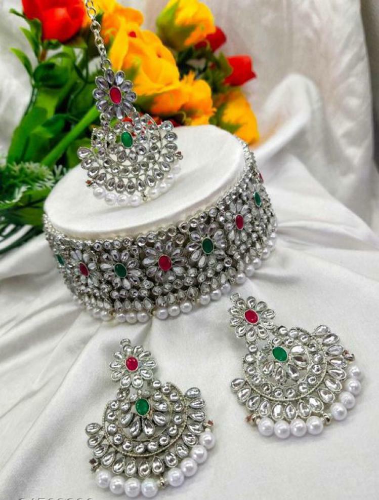 India Art Silver Plated Kundan And Peral Necklace Set