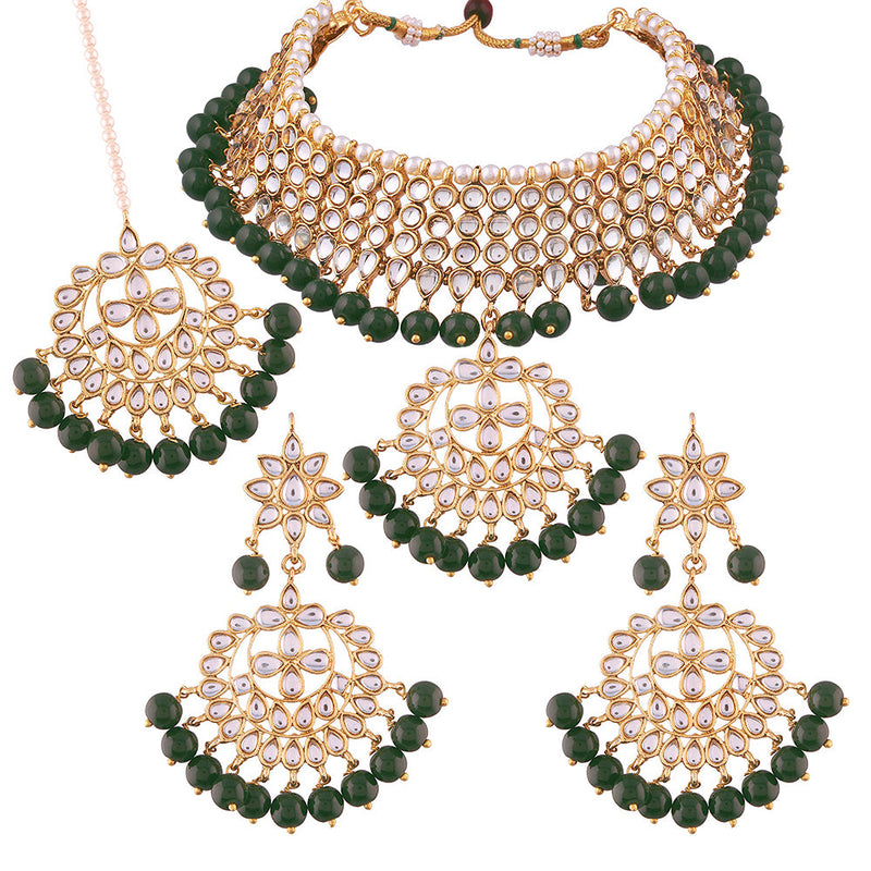 Etnico 18K Gold Plated Traditional Kundan & Pearl Studded Choker Necklace Jewellery Set with Earrings & Maang Tikka For Women (K7058G)
