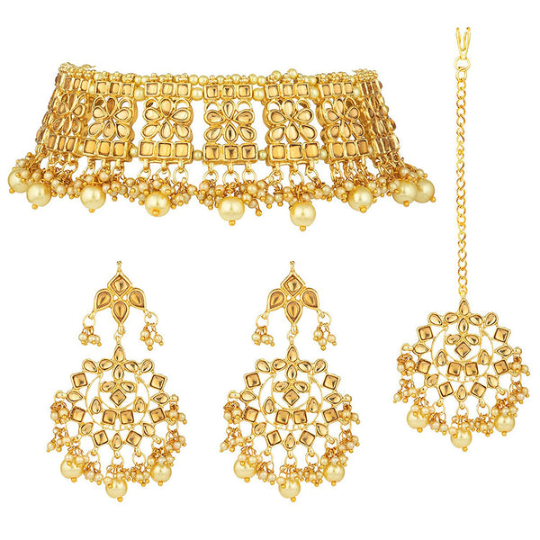 Etnico Gold Plated Traditional Kundan & Pearl Studded Choker Necklace Jewellery Set with Earrings & Maang Tikka For Women (K7069FL)