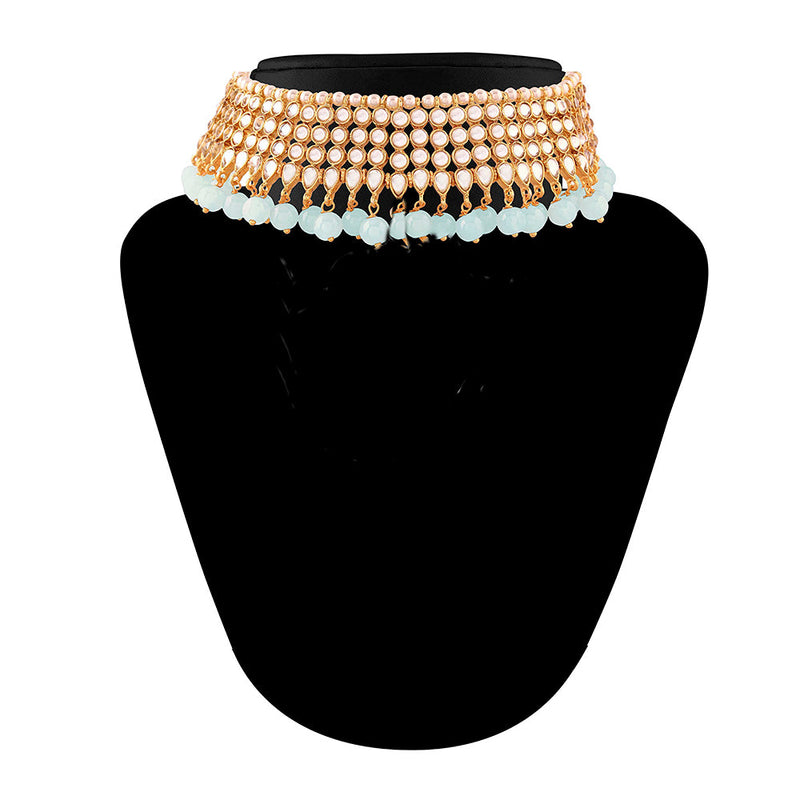 Etnico 18K Gold Plated Traditional Handcrafted Kundan & Pearl Studded Choker Necklace Jewellery Set with Earrings & Maang Tikka (K7075SB)