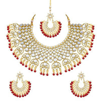 Etnico 18K Gold Plated Traditional Handcrafted Faux Kundan & Pearl Studded Bridal Choker Necklace Jewellery Set with Earrings & Maang Tikka (K7077M)