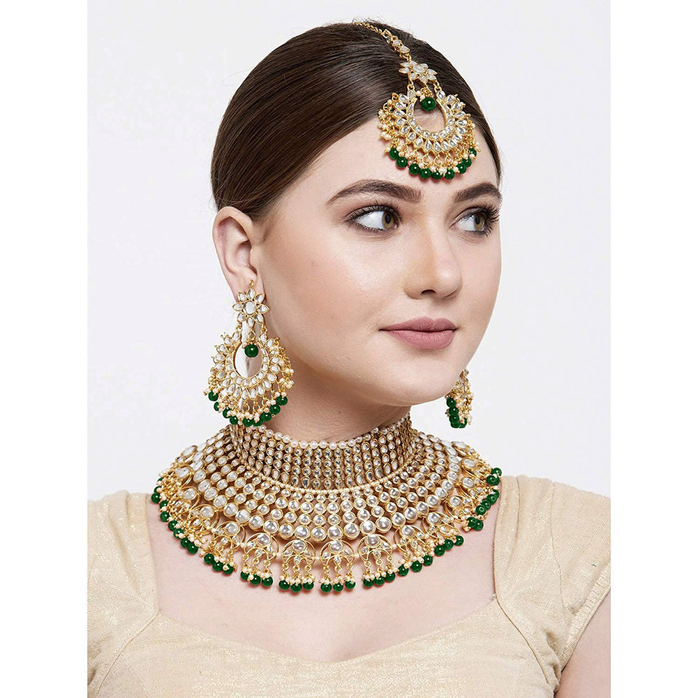 Etnico 18K Gold Plated Traditional Kundan & Pearl Studded Bridal Choker Necklace Jewellery Set for Women (K7085)