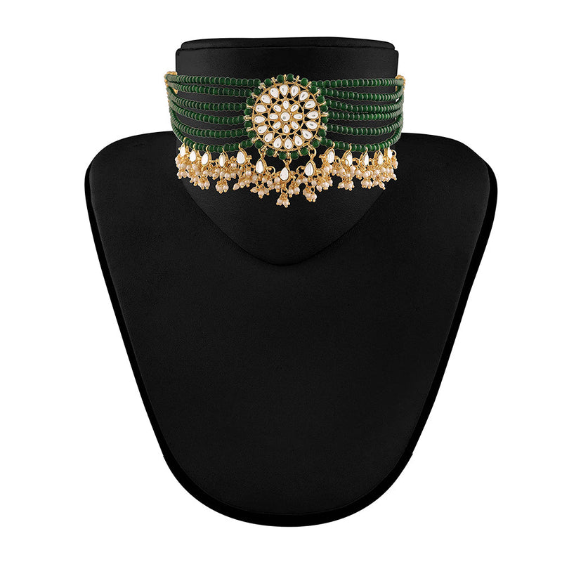 Etnico 18k Gold Plated Traditional Choker Set Glided With Kundan & Pearls For Women/Girls (K7097G)