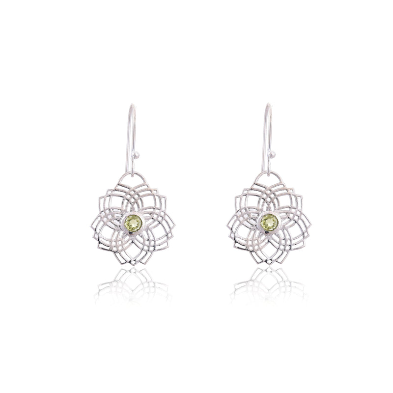 Silver Mountain Sterling Silver Peridot Earring