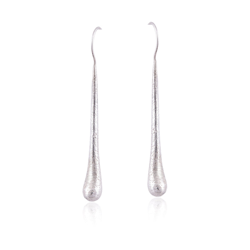 Silver Mountain Sterling Silver stick earring