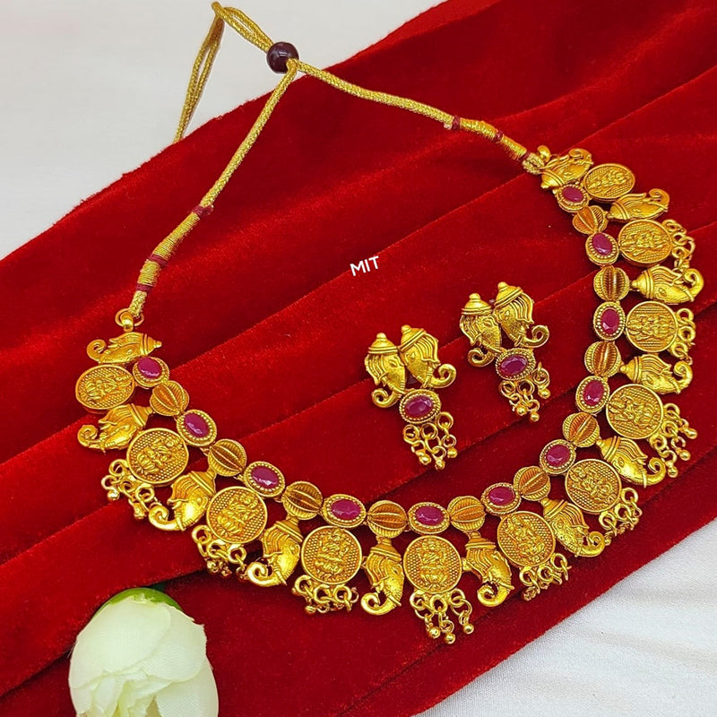 Lucentarts Jewellery Pota Stone Gold Plated Designer Necklace Set