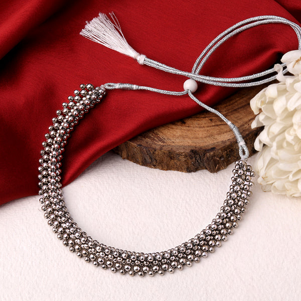 Shrishti Fashion Glorious Silver Plated Necklace For Women