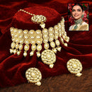 Etnico Traditional Deepika Style Gold Plated Bridal Pearl Choker Necklace Set with Maang Tikka (M4127W)