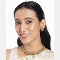 Etnico 18K Gold Plated Traditional South Indian Stylish Golden Necklace With Earrings For Women & Girls (Short Necklace)