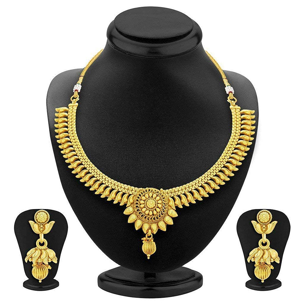 Etnico 18K Gold Plated Traditional Choker Necklace Jewellery Set For Women/Girls (MC064)