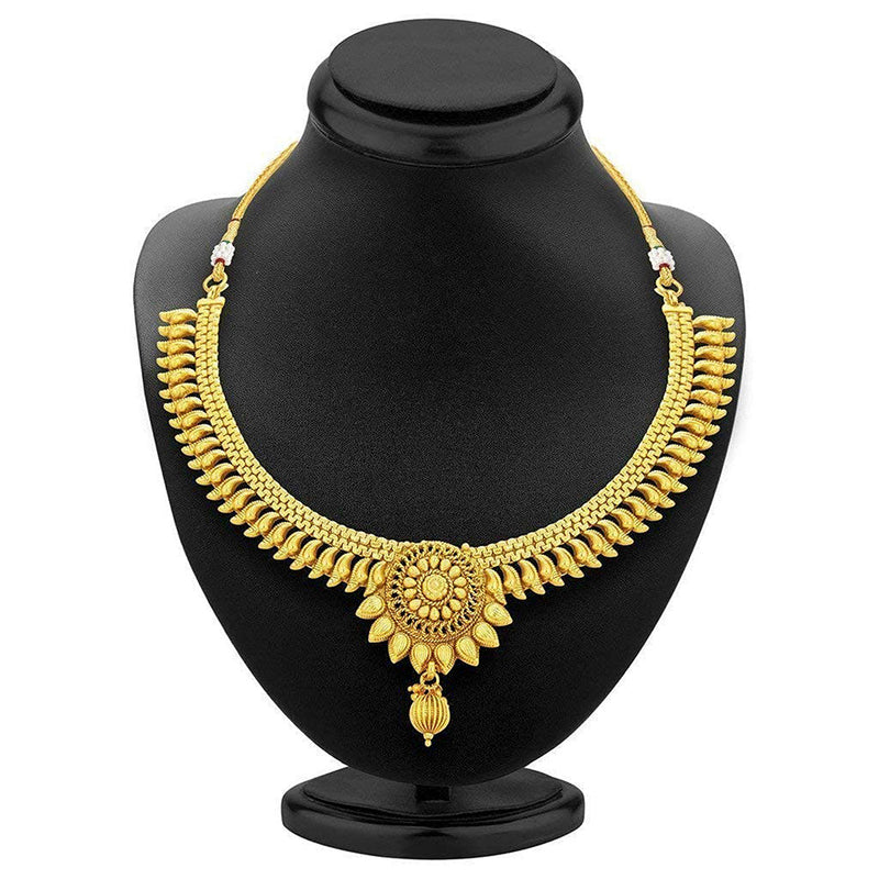 Etnico 18K Gold Plated Traditional Choker Necklace Jewellery Set For Women/Girls (MC064)