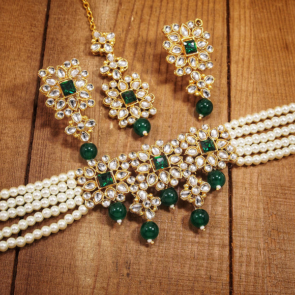 Etnico 18K Gold Plated Traditional Pearl & Kundan Studded Choker Necklace Jewellery Set with Earrings & Maang Tikka for Women (ML224WG-1)