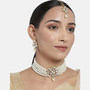 Etnico 18K Gold Plated Traditional Kundan with Pearl Choker Necklace Jewellery Set & Maang Tikka for Women/Girls (ML262W)