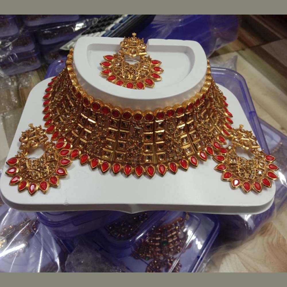 Neetu Art Gold Plated Kundan Stone Choker Necklace Set With Maang tikka