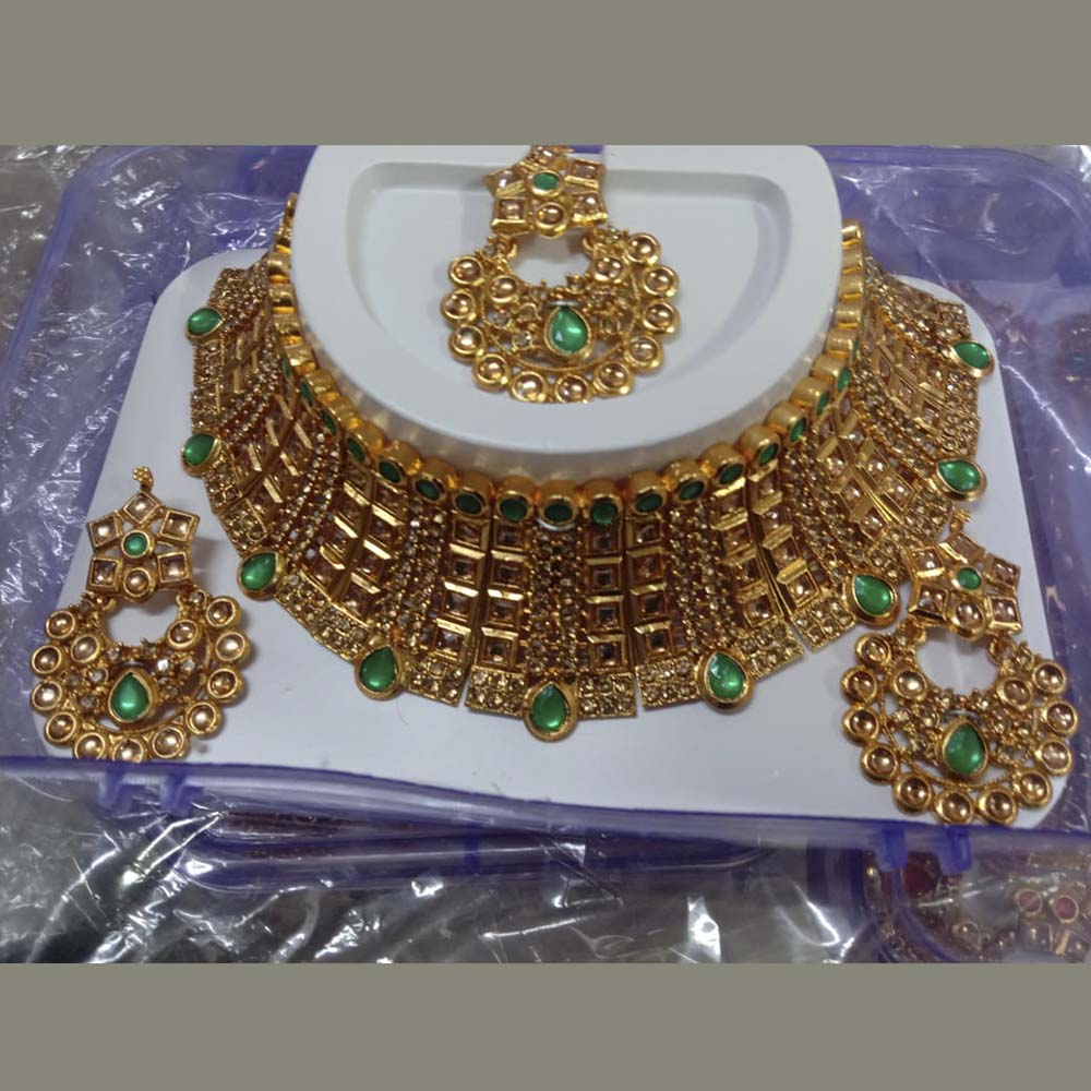 Neetu Art Gold Plated Kundan Stone Choker Necklace Set With Maang tikka