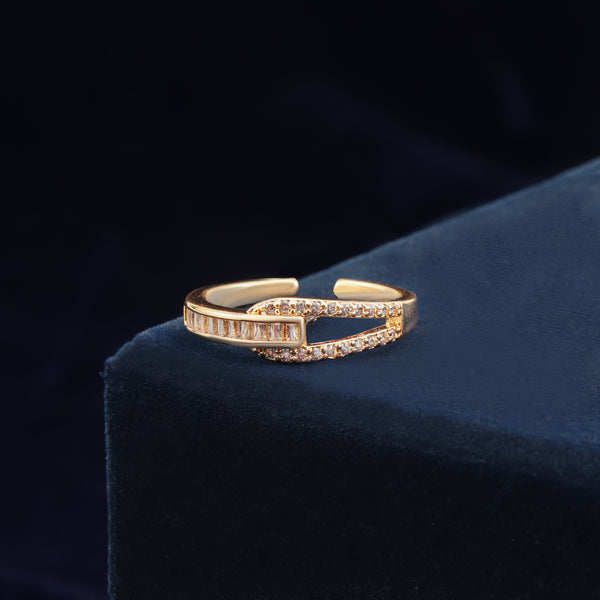 Nipura Golden Baguette Interlocked Cuff-ring