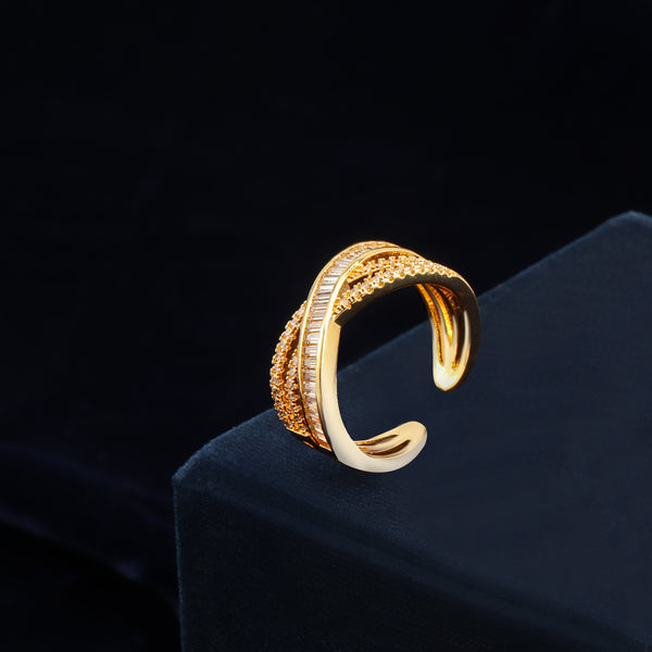 Nipura Golden Baguette Overlap Cuff-ring