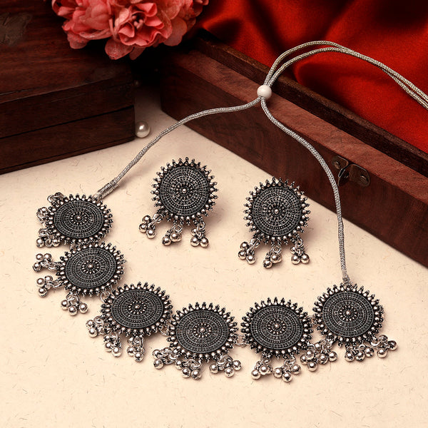 Shrishti Fashion Attractive Round Shape Oxidised Plated Collar Necklace set For Women