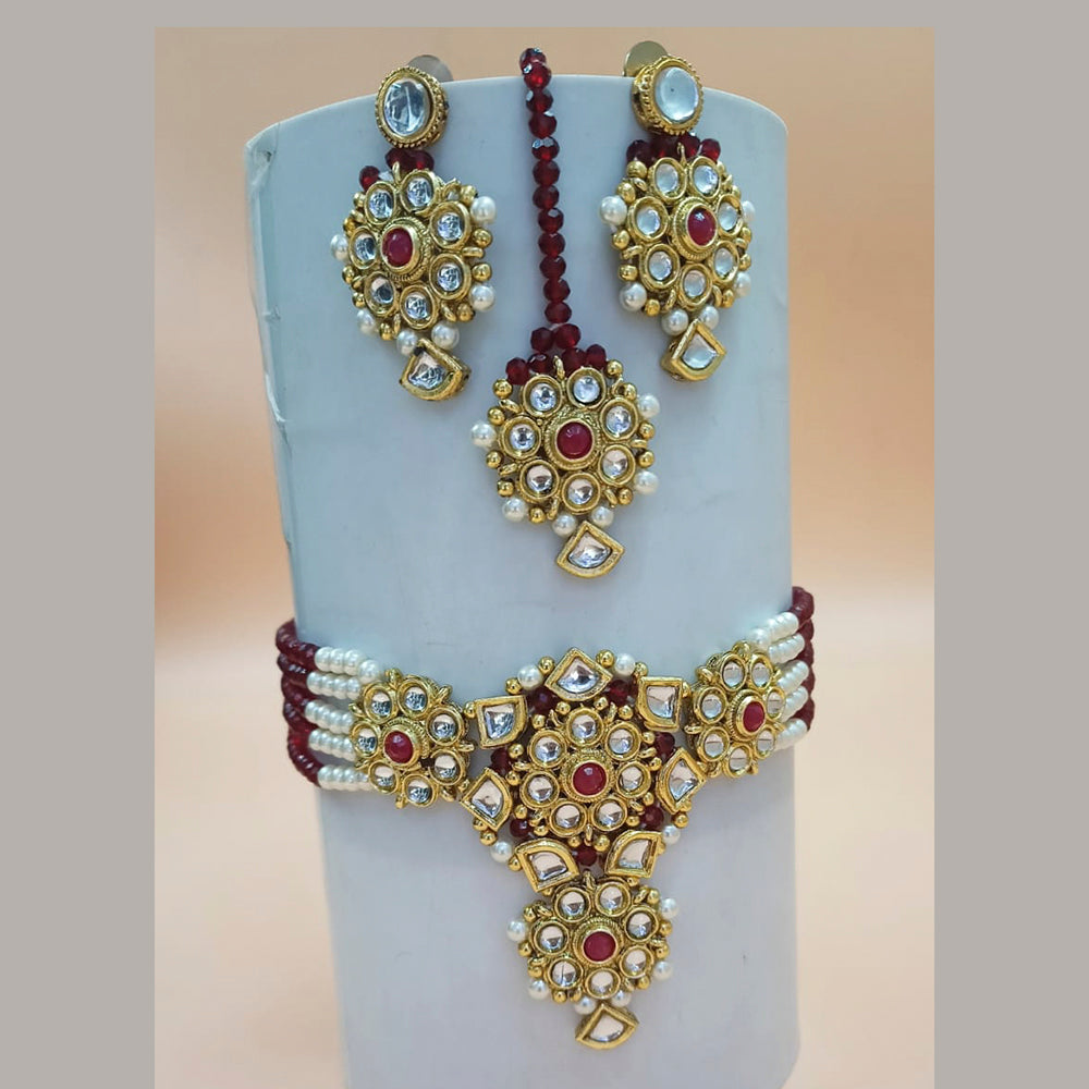 Padmawati Bangles Gold Plated Kundan And Pearl Choker Necklace Set