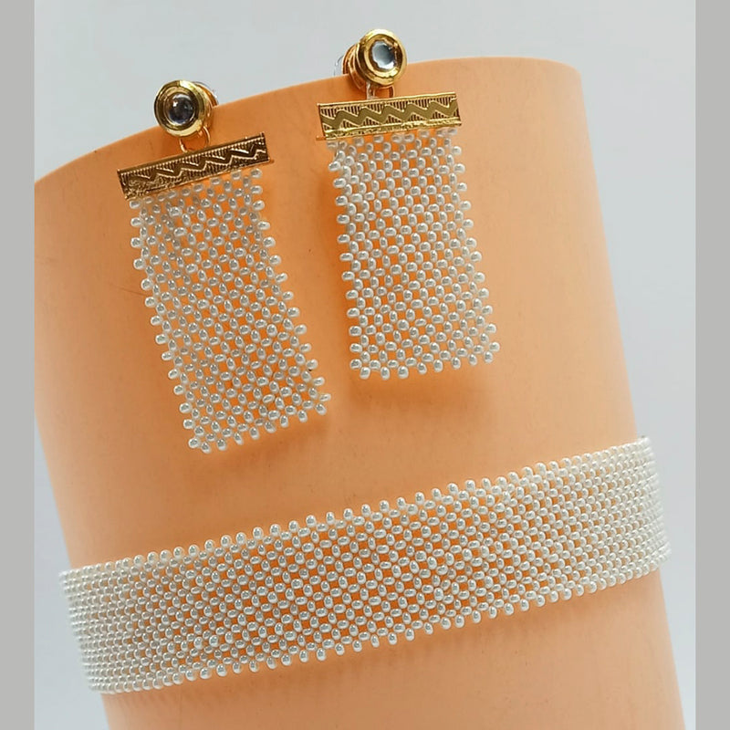 Padmawati Bangles Gold Plated Kundan & Beads Choker Necklace Set