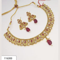 Padmawati Bangles Gold Plated Maroon Kundan Choker Set Necklace Set - PBNECK73