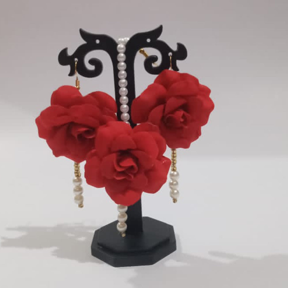 Pooja Bangles Red Floral Design Earrings With Maang tikka