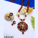 Mahavir Kundan Stone Necklace Set