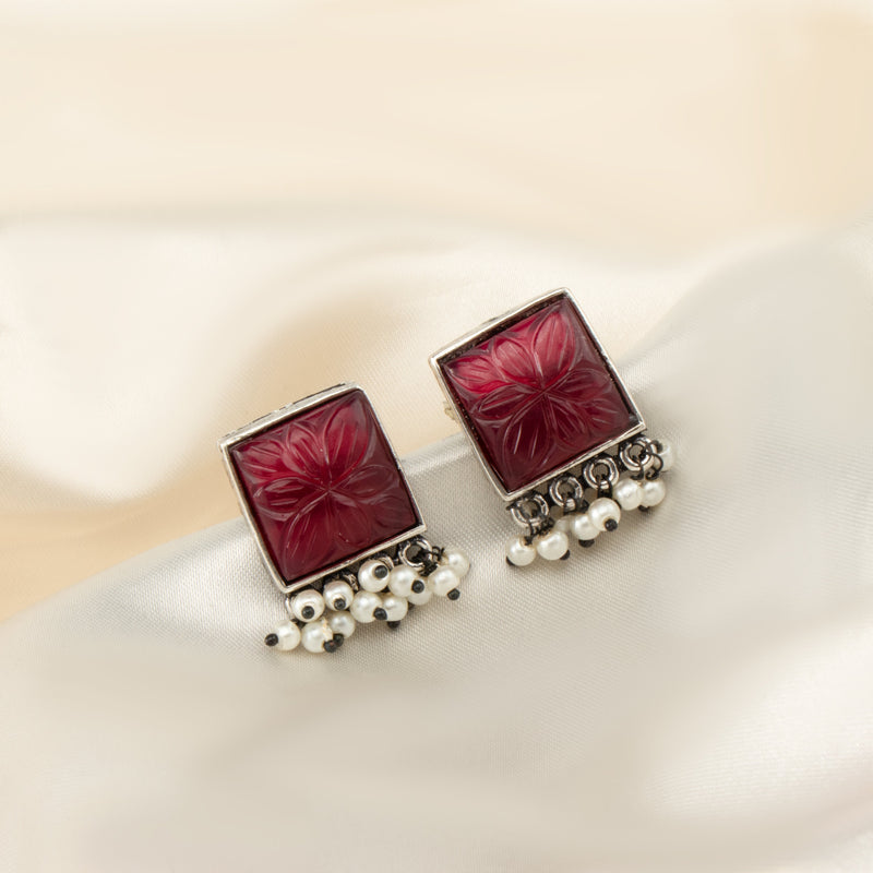 Nipura Red Pearly Sanna Stud Earrings