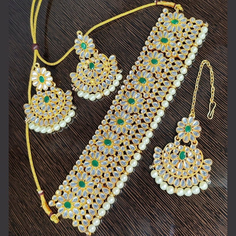 Sai Fashion Gold Plated Pota Kundan Stone And Pearl Necklace Set