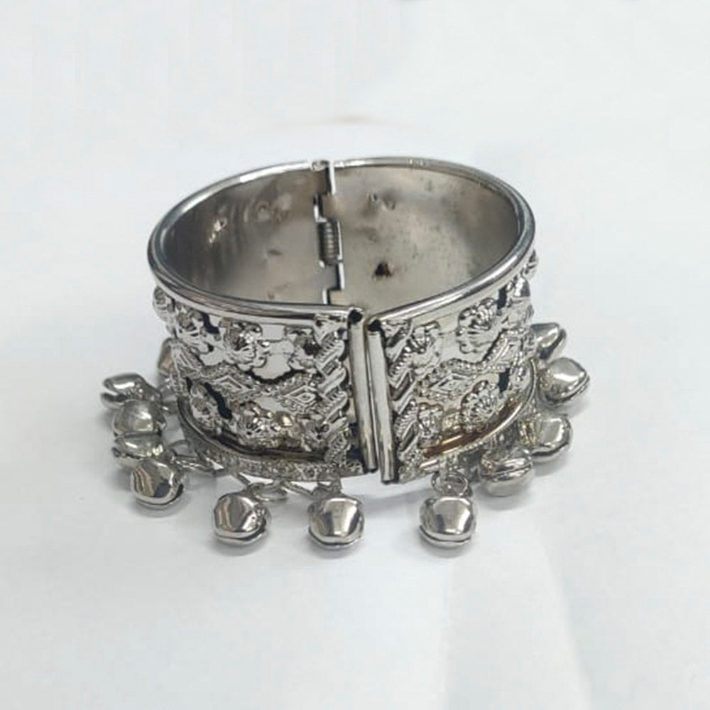 SK Creations Silver Plated Pack Of 6 Openable Kada For Women ( assorted design )