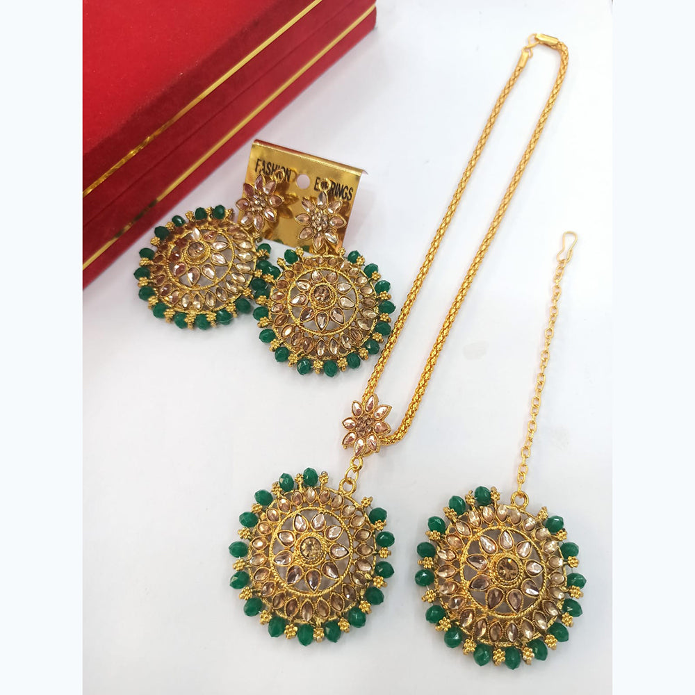 Vaamika Gold Plated Pota Stone & Pearl Necklace Set With Maang Tikka