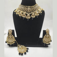 Vaamika Gold Plated Kundan Stone & Meenakari Necklace Set