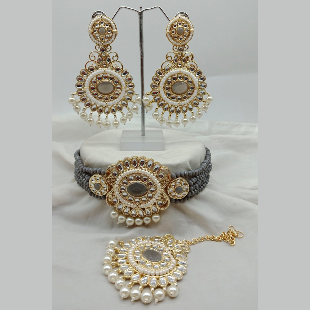 Vaamika Gold Plated Kundan Stone & Beads Traditional Choker Necklace Set