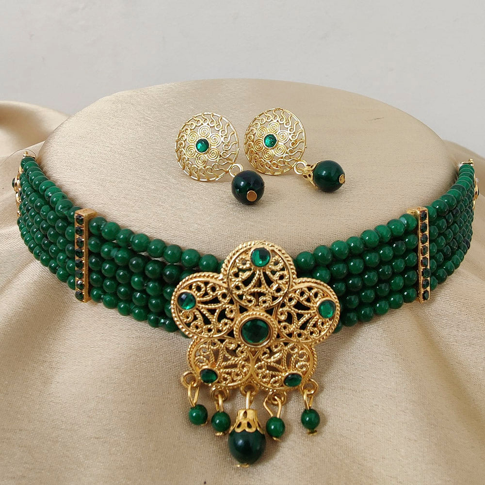 Vaamika Pota Stone & Beads Gold Plated Choker Necklace Set